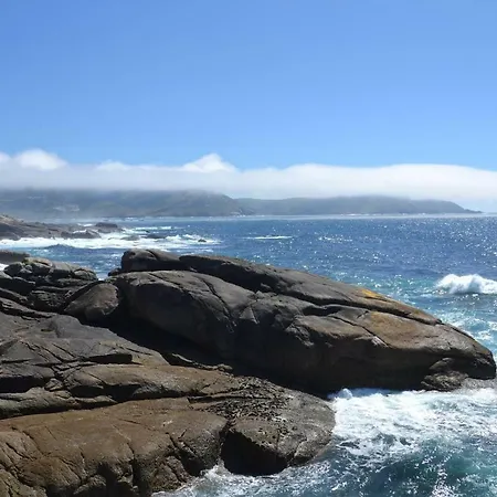 Beatiful Flat In With Sea Views And Next To The 