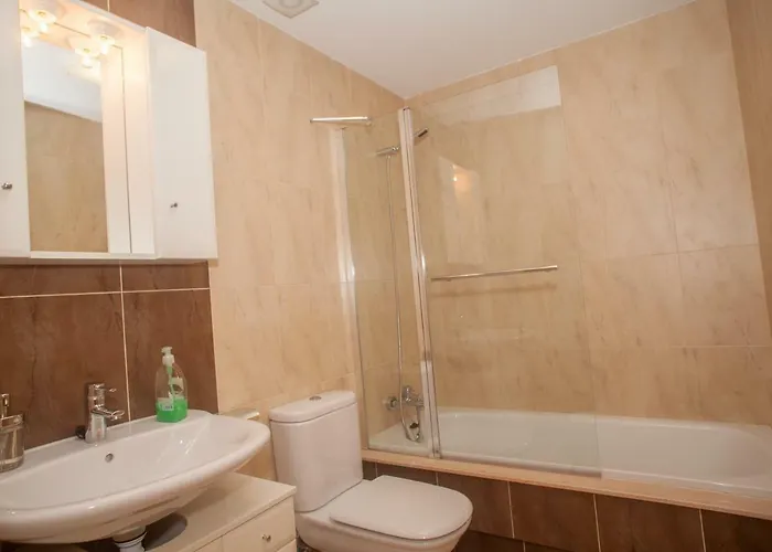 Beatiful Flat In With Sea Views And Next To The 